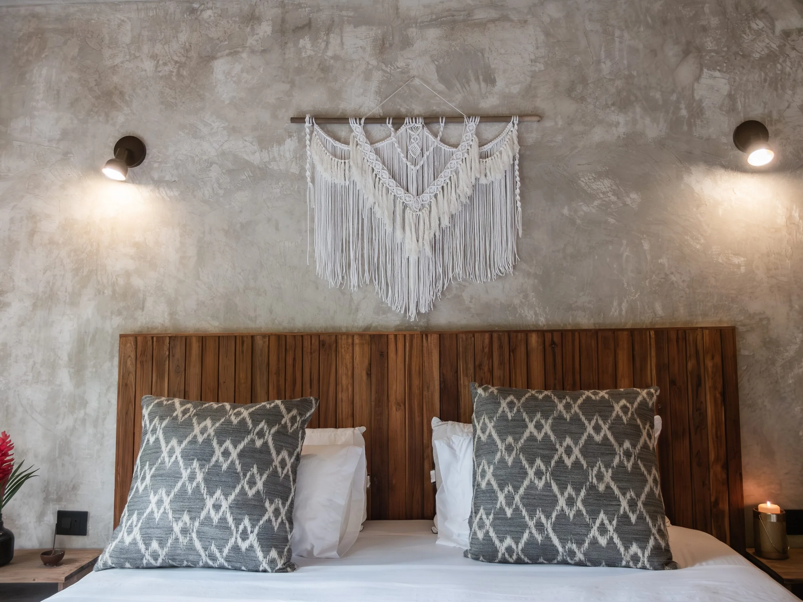 Wooden headboard and macramé