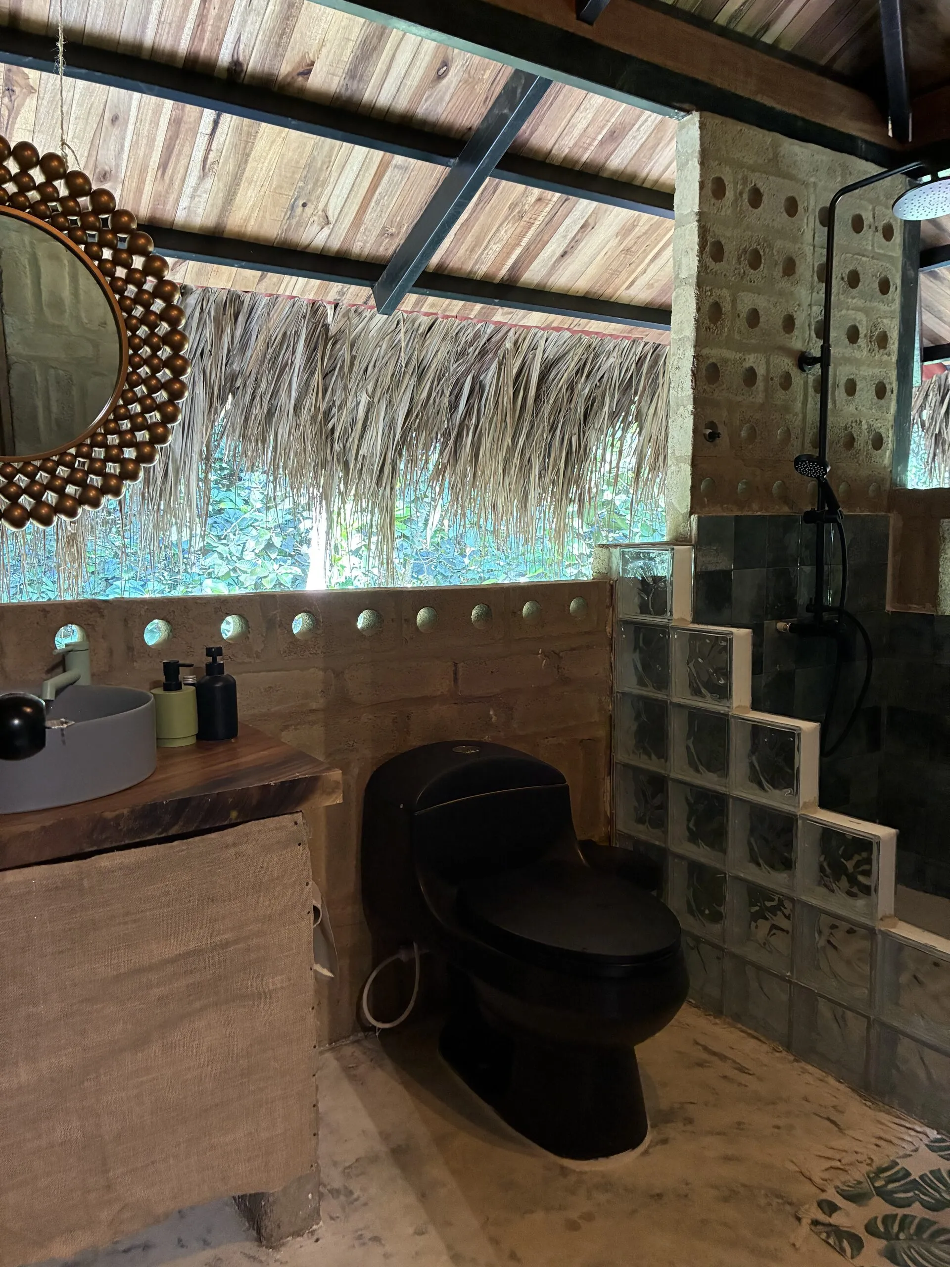 Bathroom with glass blocks